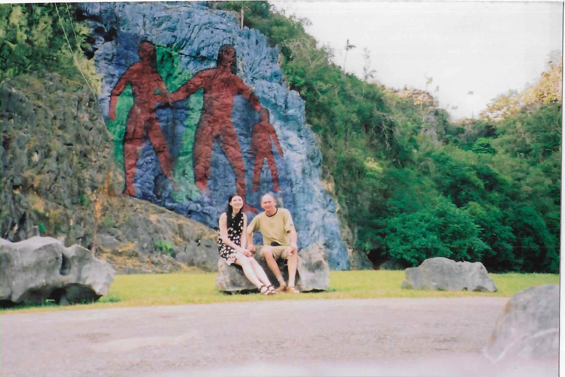 The hire of a taxi for $10 to take us through Vinalis to the site of the rock murals