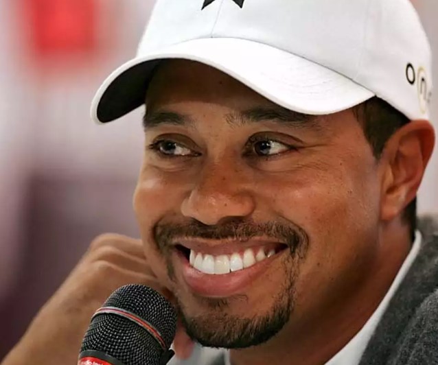 Tiger Woods secured his third consecutive US Amateur Golf Championship